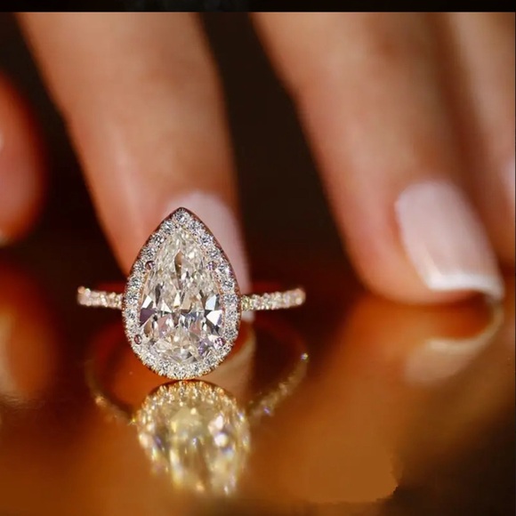 2-Piece Elegant Silvery Alloy Teardrop Cubic Zirconia Fashion Jewelry. - Picture 2 of 8